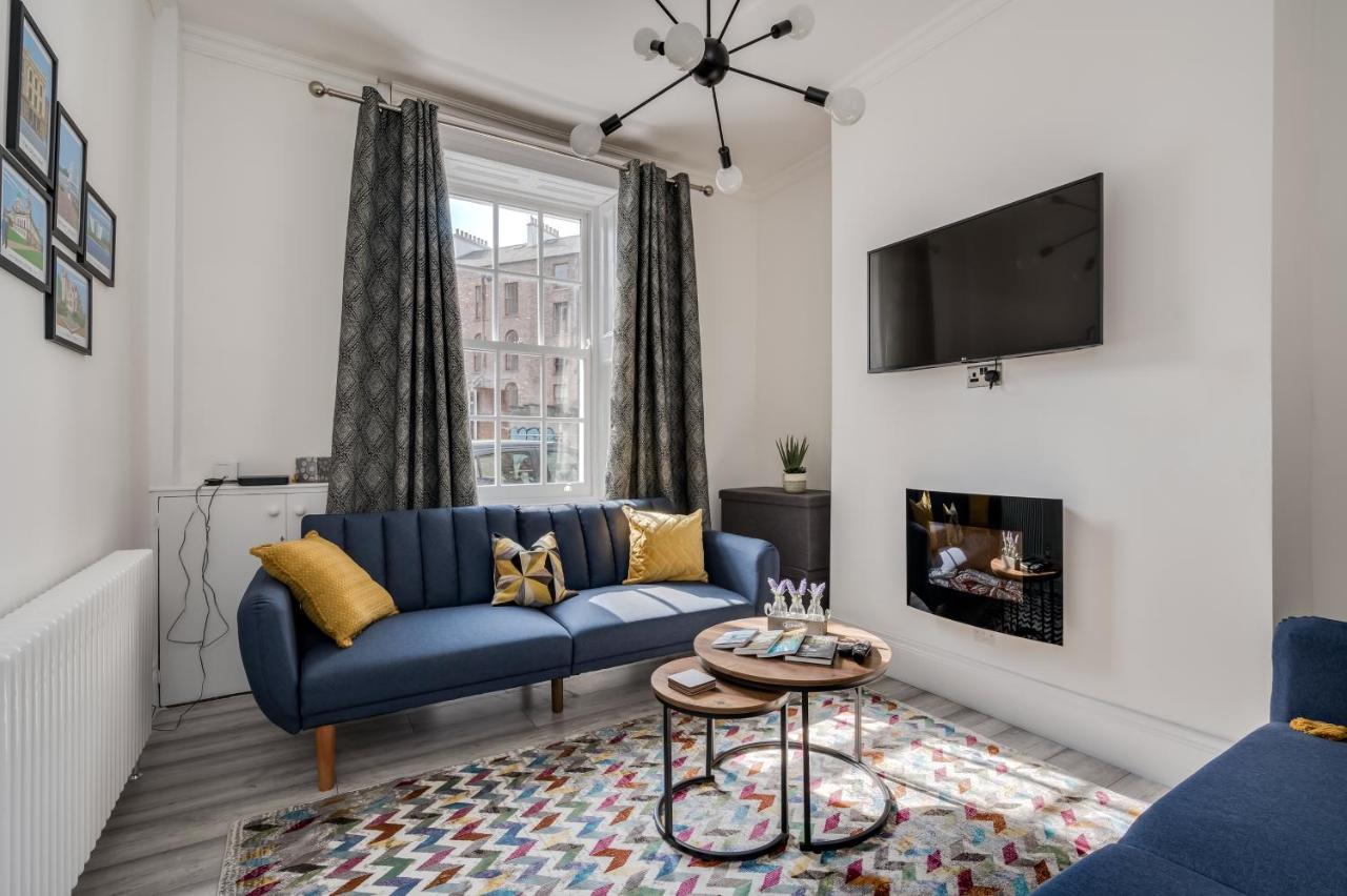 Central Belfast Apartments: Georgian House Exterior photo